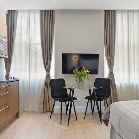 Cleveland Residences Russell Square London Bagian luar foto