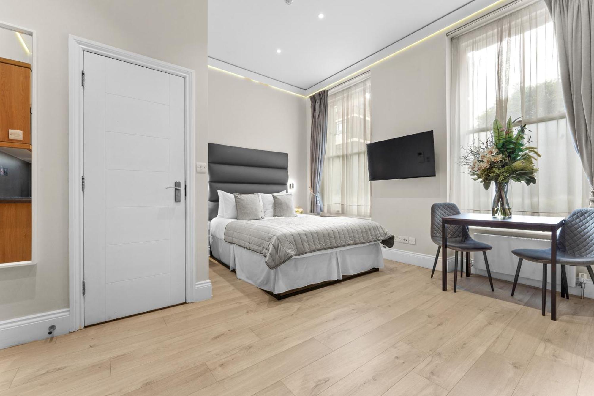 Cleveland Residences Russell Square London Bagian luar foto