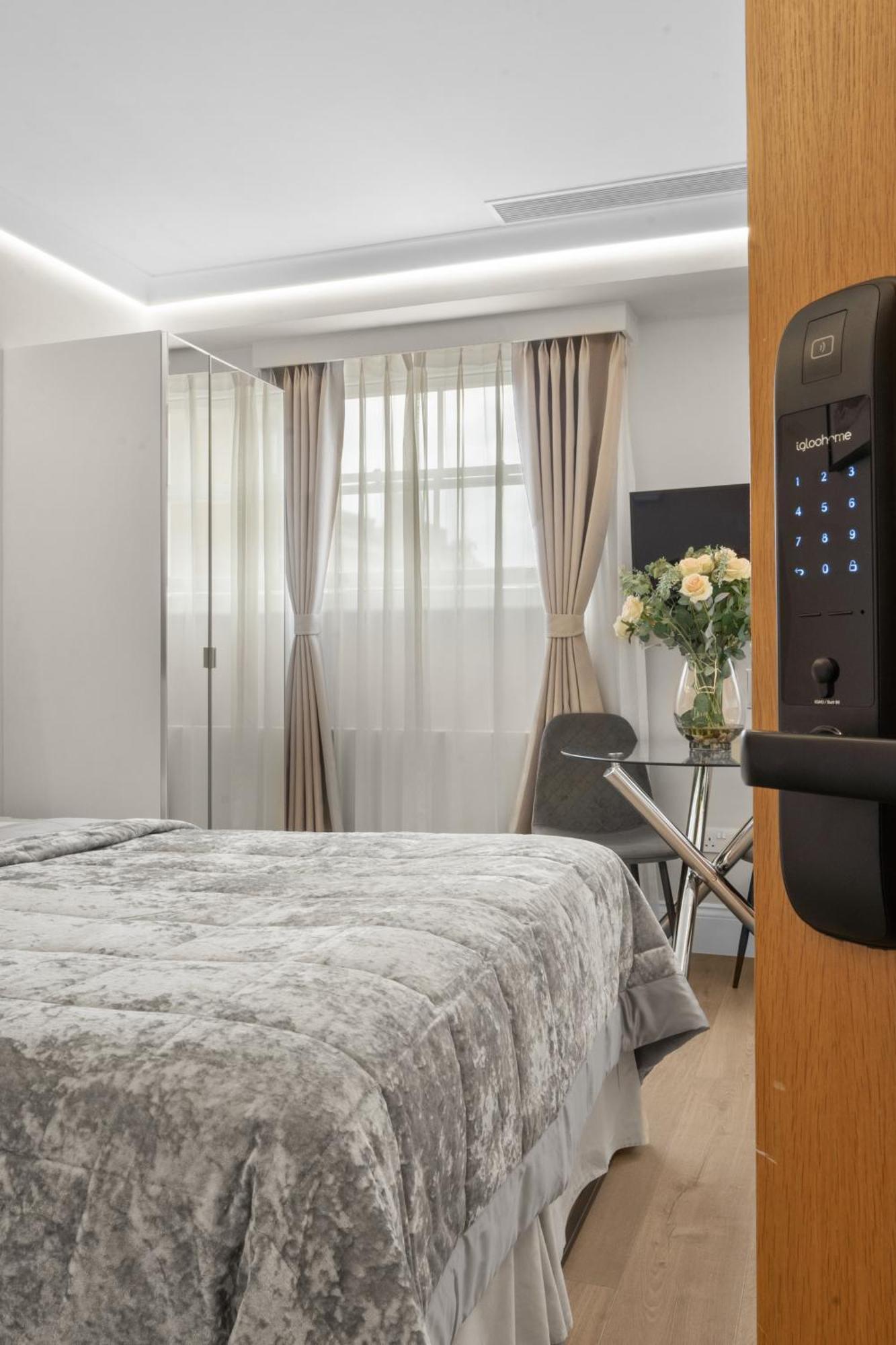 Cleveland Residences Russell Square London Bagian luar foto