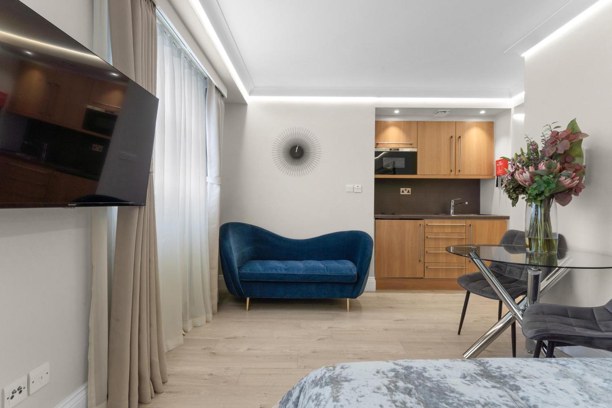 Cleveland Residences Russell Square London Bagian luar foto