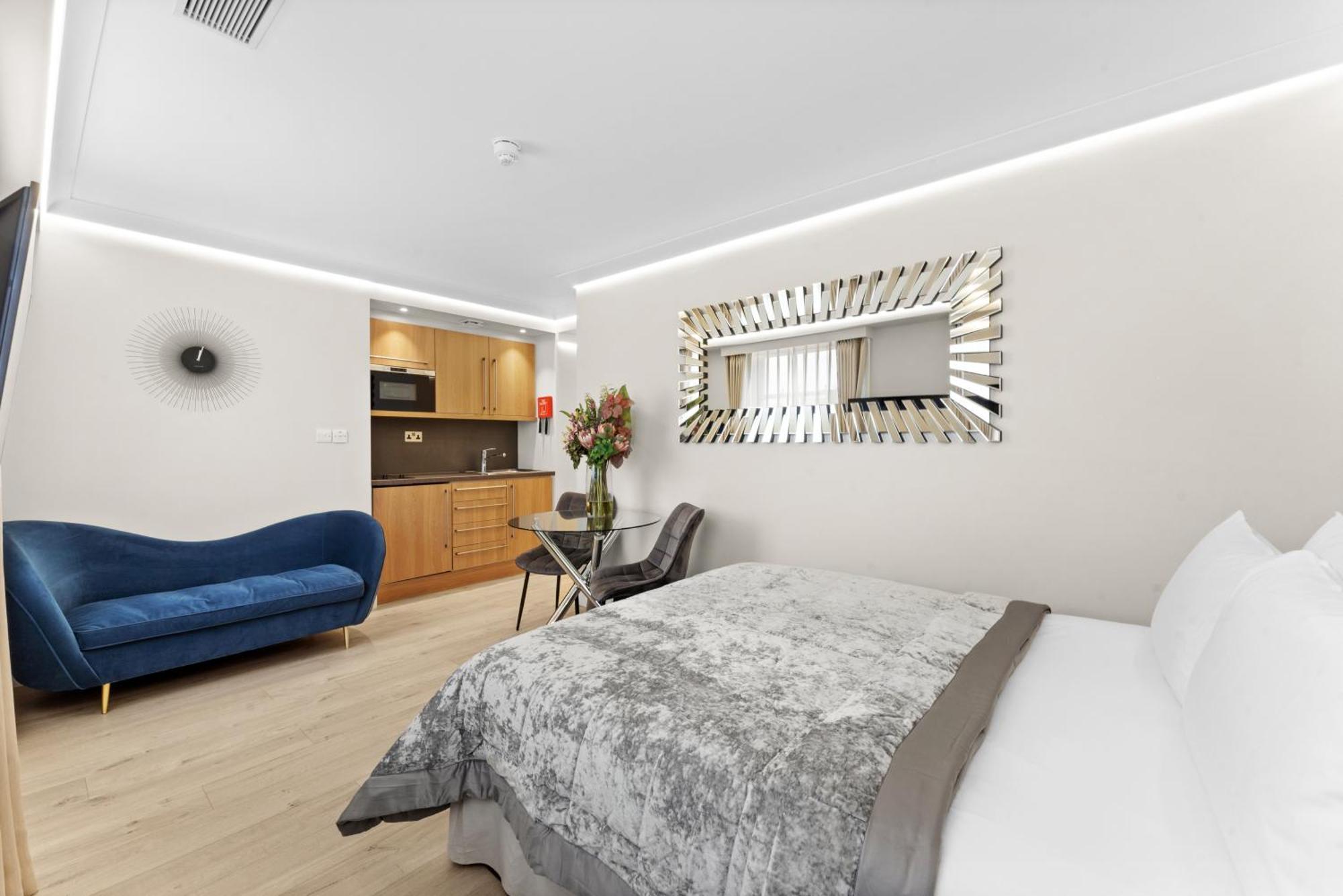 Cleveland Residences Russell Square London Bagian luar foto