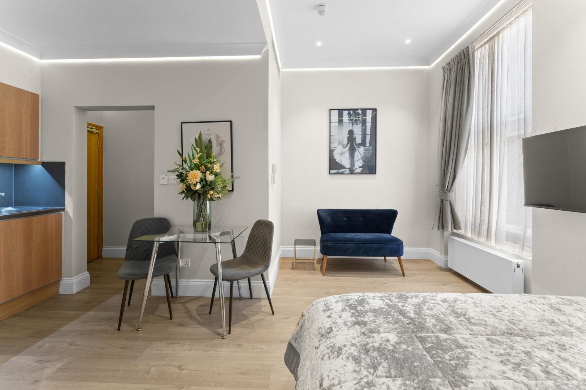 Cleveland Residences Russell Square London Bagian luar foto