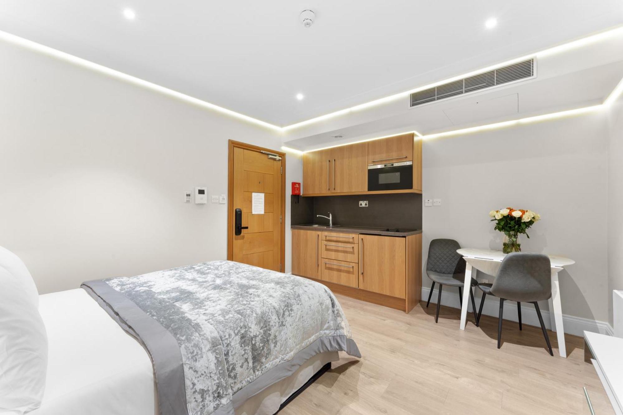 Cleveland Residences Russell Square London Bagian luar foto