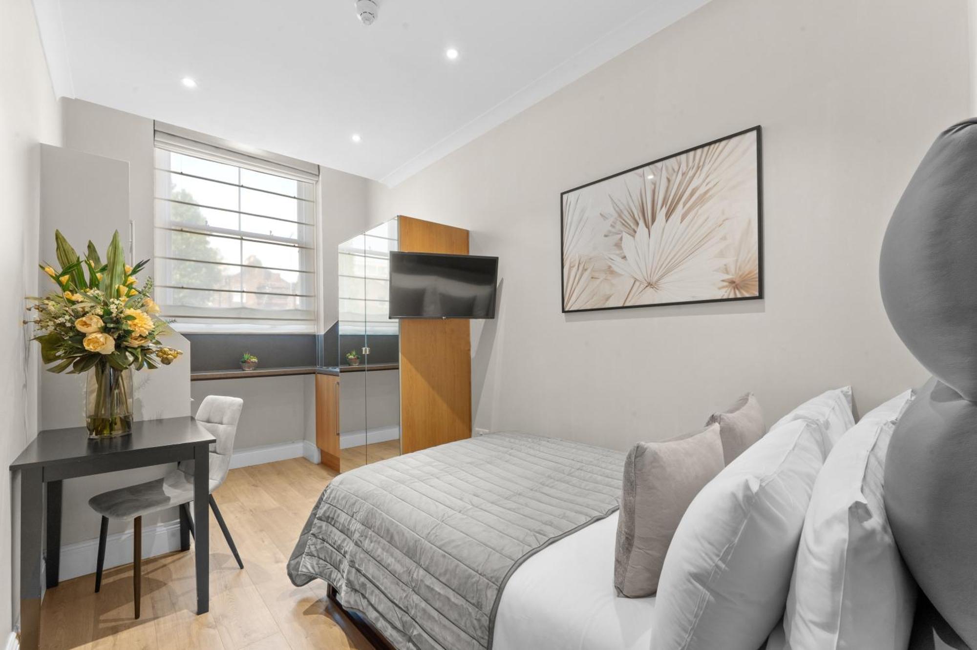 Cleveland Residences Russell Square London Bagian luar foto
